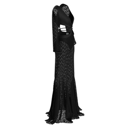 Lace detail close-up – Beverly black dress